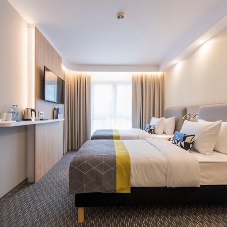 Holiday Inn Express Warsaw - Mokotow By Ihg Exterior foto