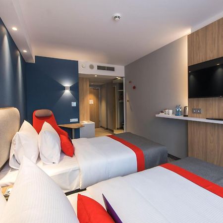 Holiday Inn Express Warsaw - Mokotow By Ihg Exterior foto