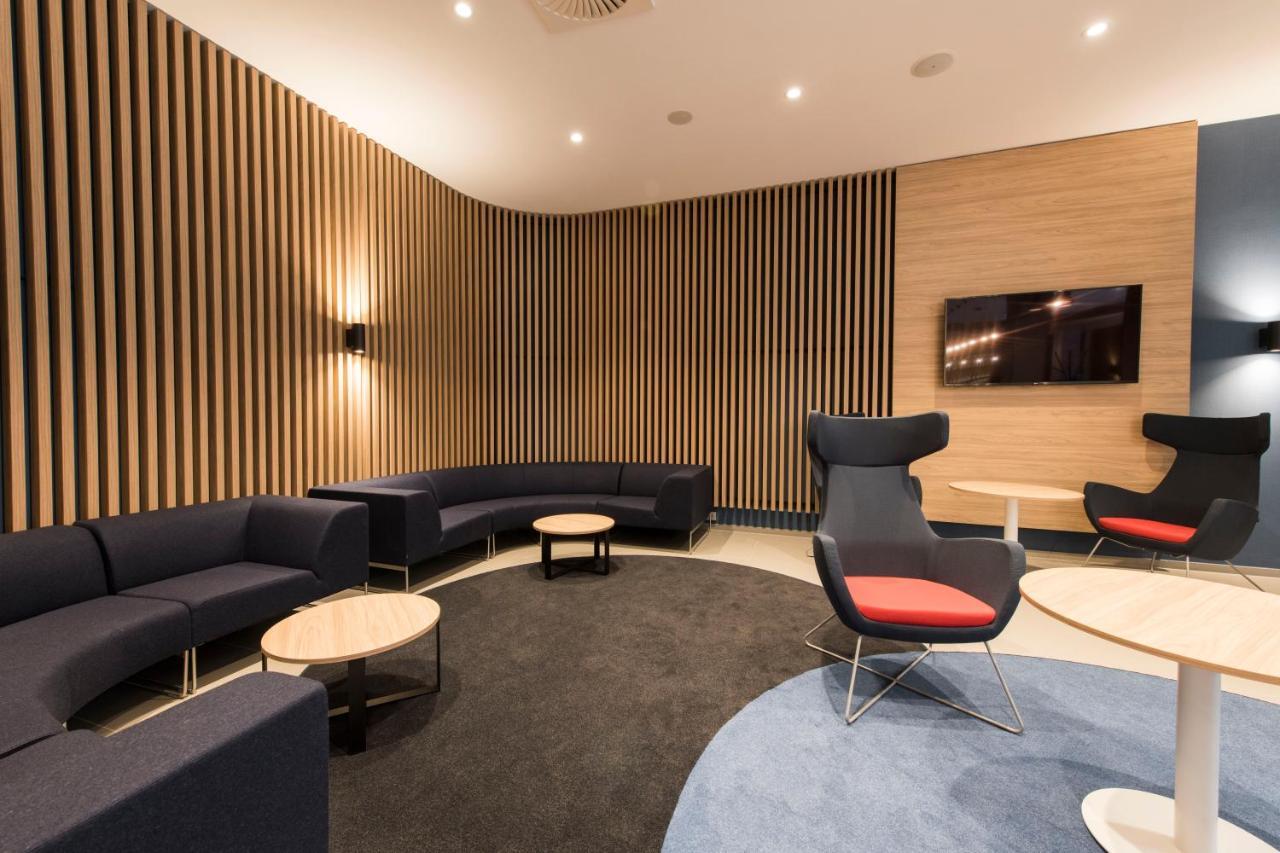 Holiday Inn Express Warsaw - Mokotow By Ihg Exterior foto