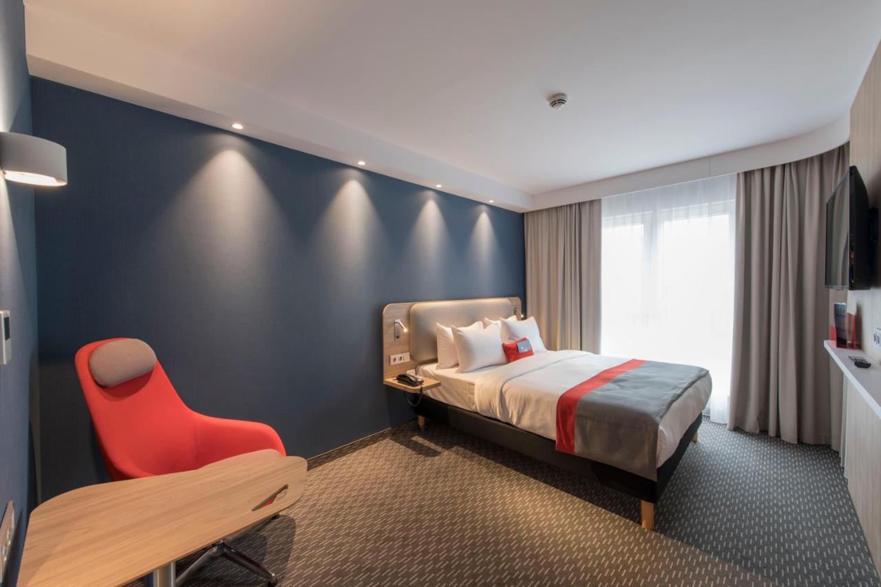 Holiday Inn Express Warsaw - Mokotow By Ihg Exterior foto