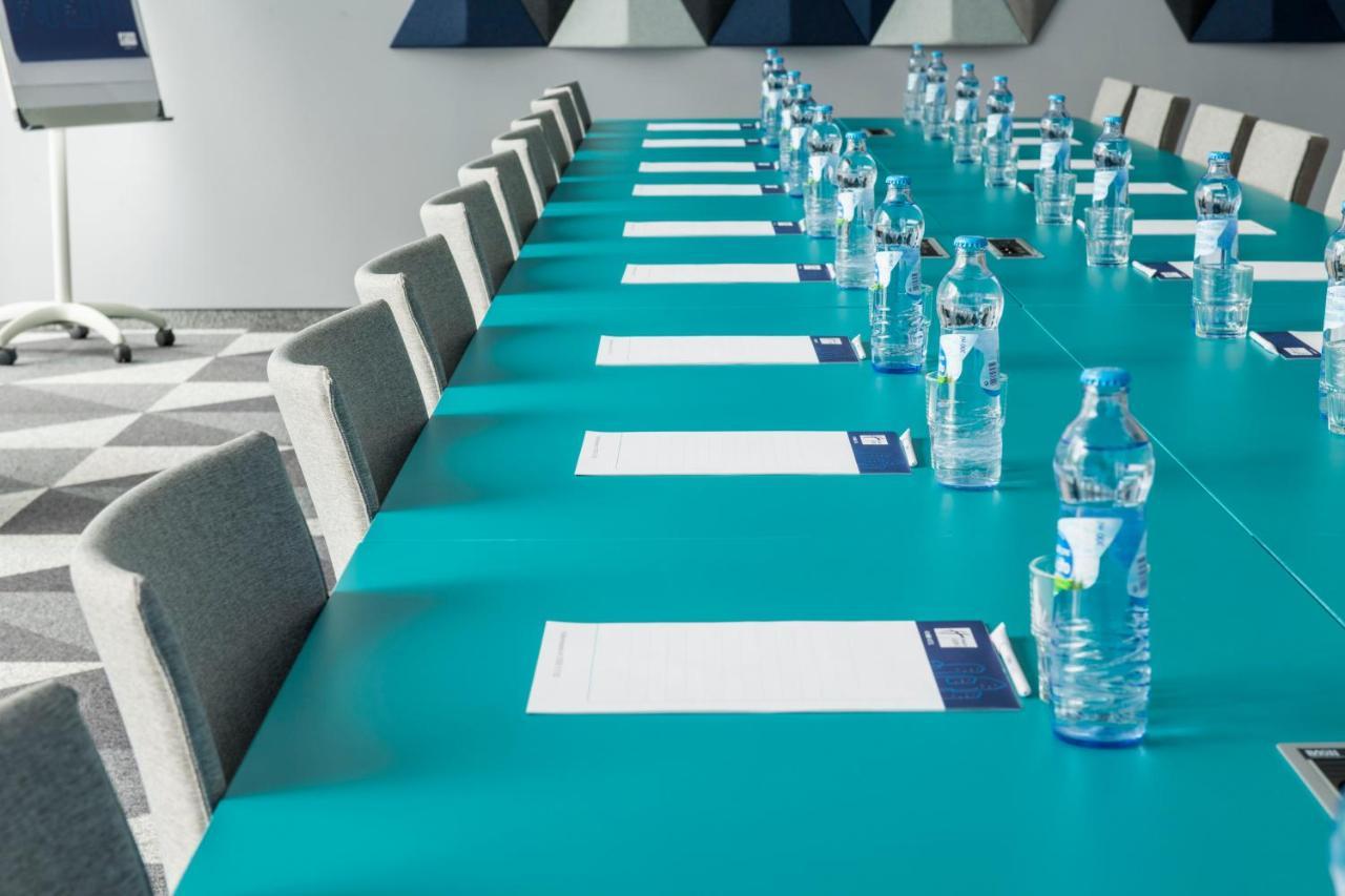Holiday Inn Express Warsaw - Mokotow By Ihg Exterior foto