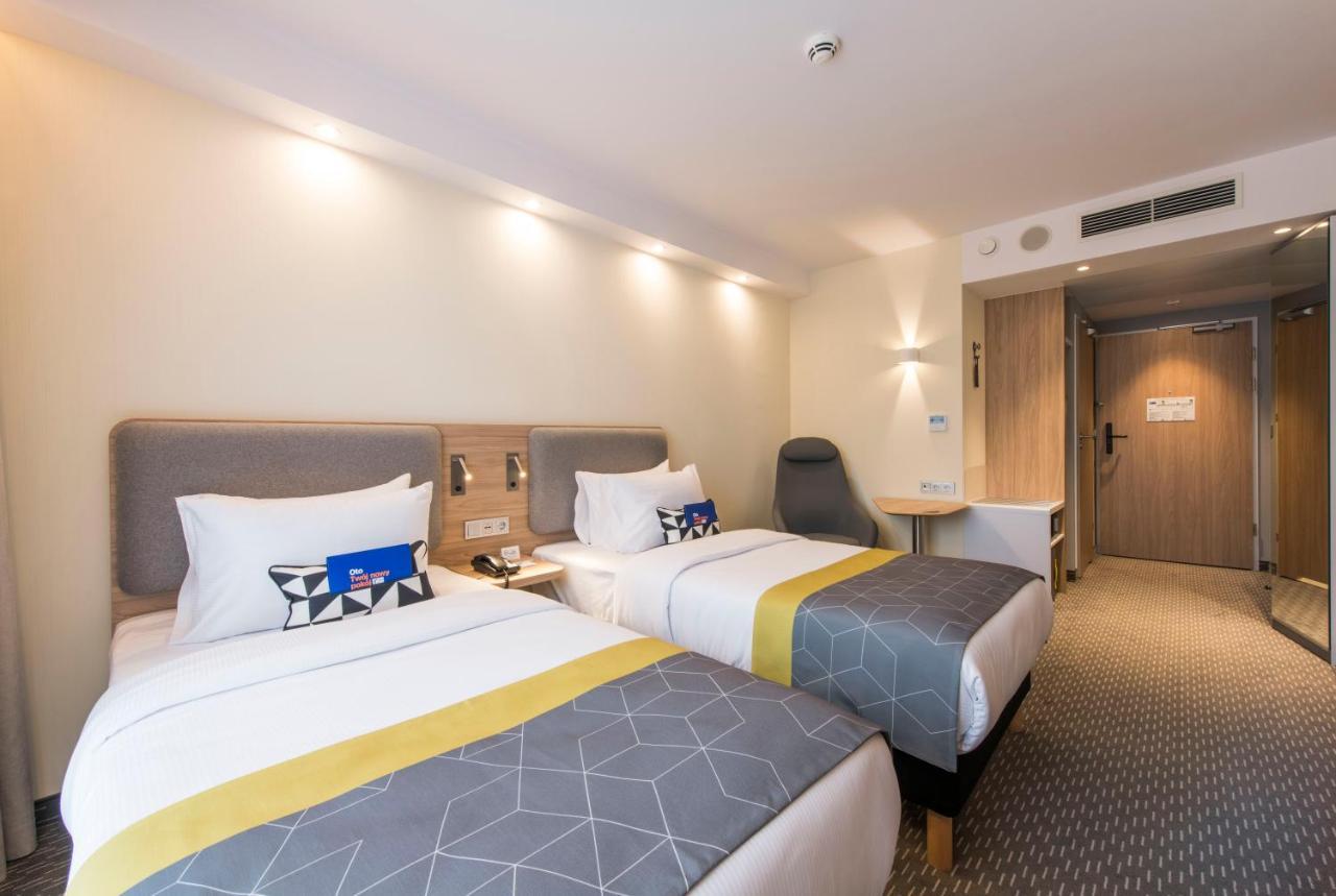 Holiday Inn Express Warsaw - Mokotow By Ihg Exterior foto