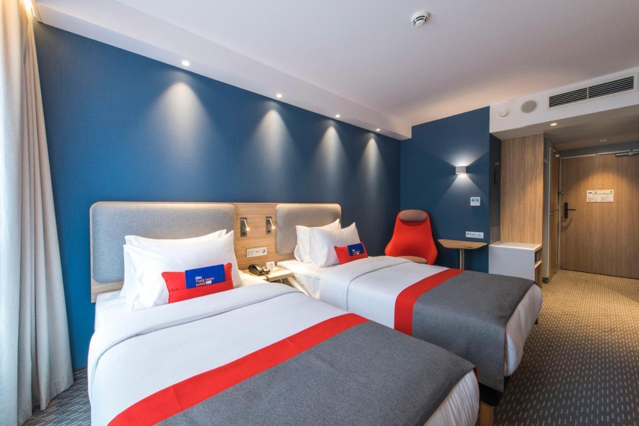Holiday Inn Express Warsaw - Mokotow By Ihg Exterior foto