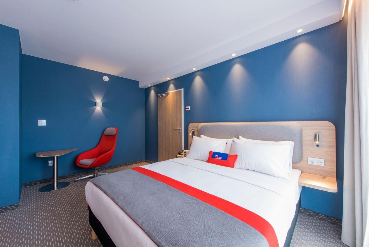 Holiday Inn Express Warsaw - Mokotow By Ihg Exterior foto
